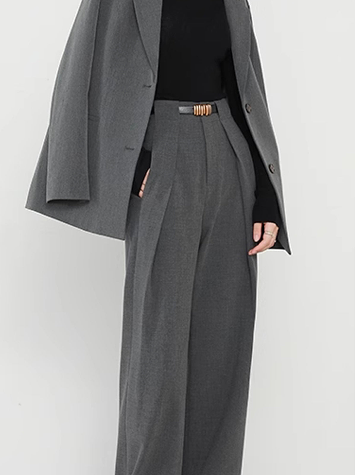 Alea | Straight Leg Trousers for Every Occasion 3