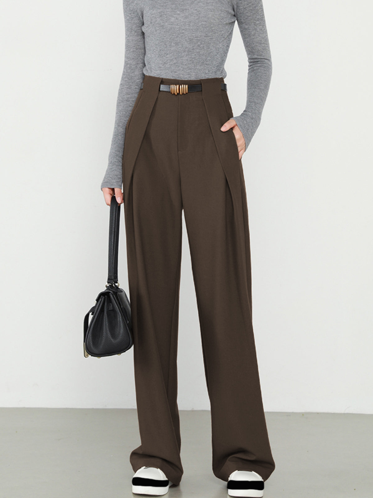 Alea | Straight Leg Trousers for Every Occasion 7