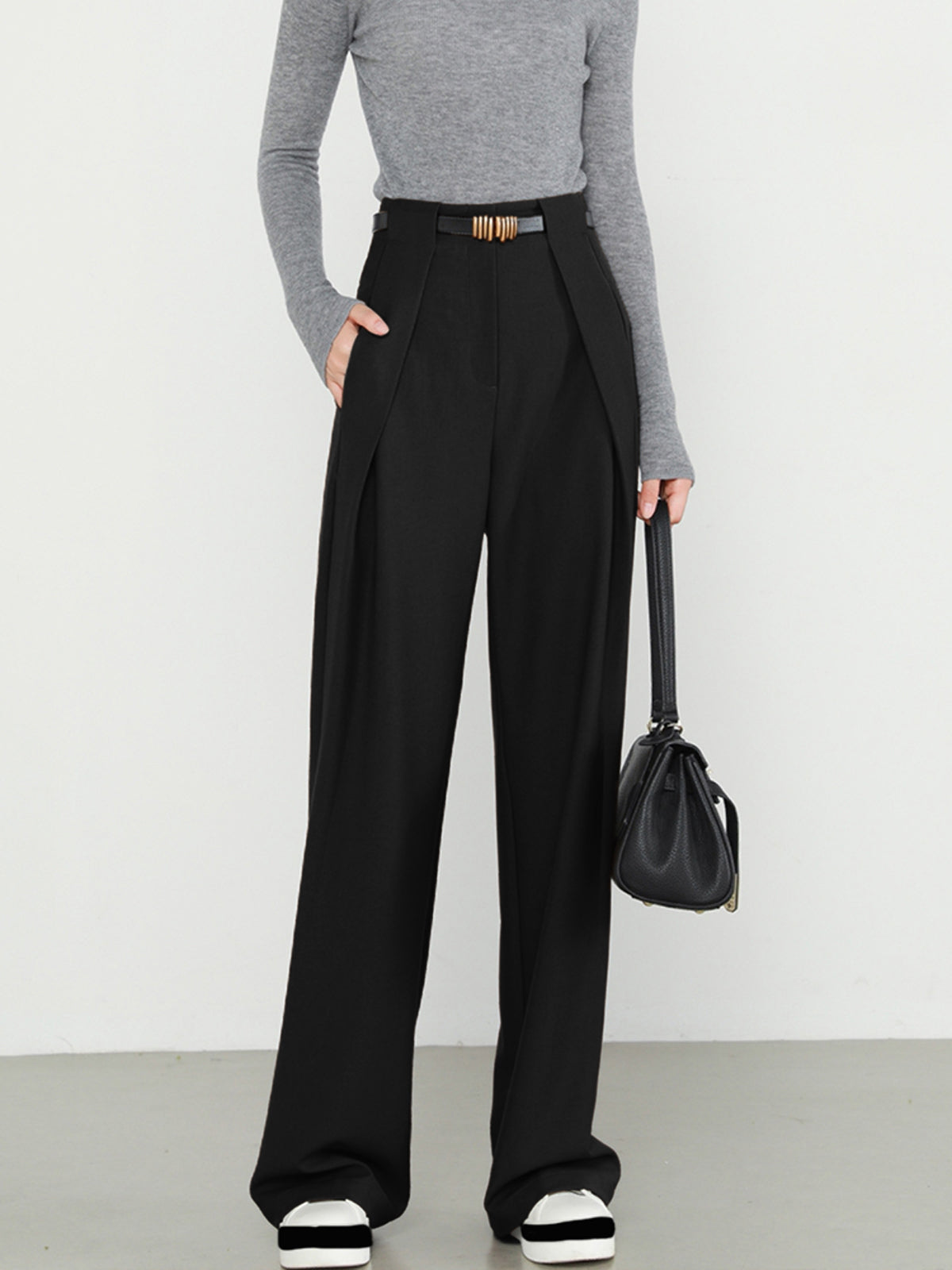 Alea | Straight Leg Trousers for Every Occasion 8