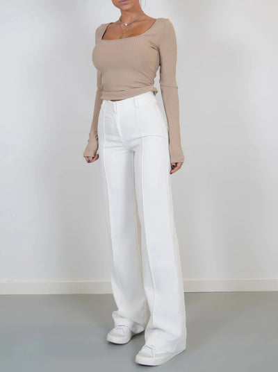 Carina | High-waisted chic trousers 3