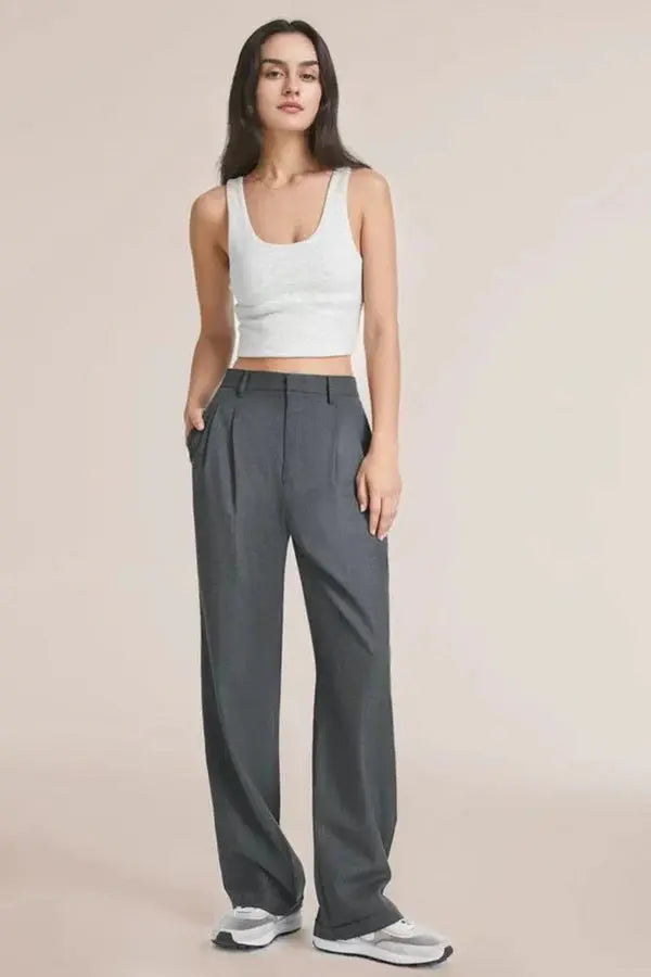 Elegant high-waisted wide-leg trousers with a timeless cut 1