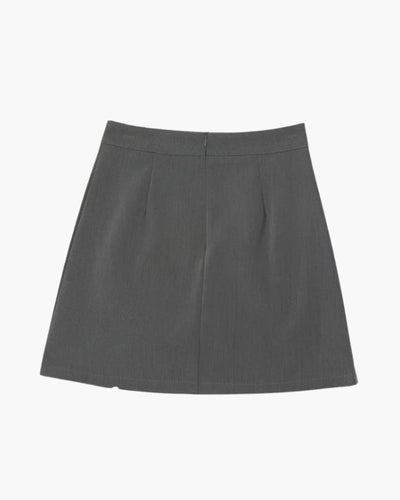 Elizabeth | Back zip mini skirt with subtle slit 2
