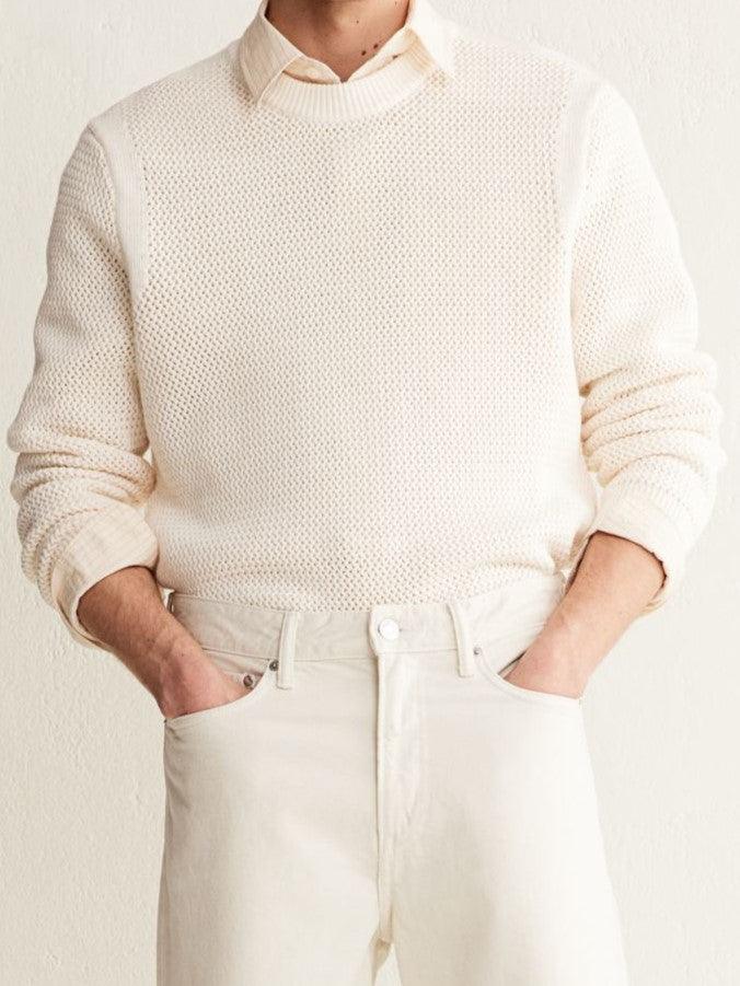 Men's Sweater with Classic Crew Neck and Structured Knit Design for Casual or Office Wear 1
