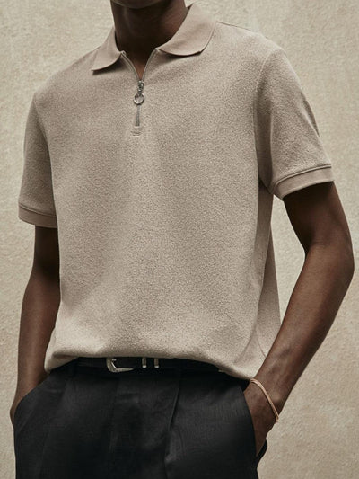 Modern knitted polo shirt with zipper 2