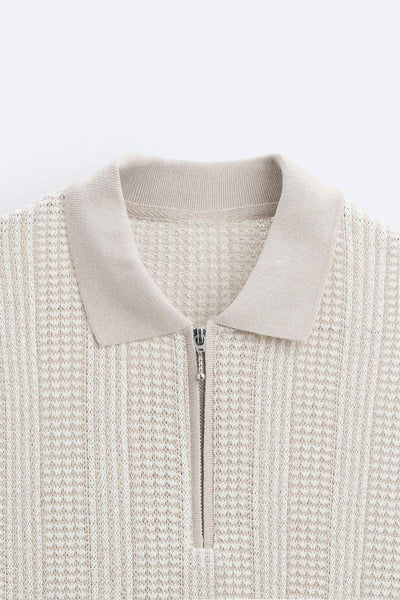 Structured knit polo shirt with zipper 4